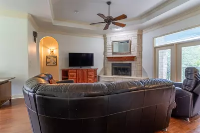 8510 Linden Court, Granbury, TX 76049 - Photo 12