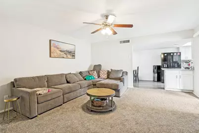 10826 Wallbrook Drive, Dallas, TX 75238 - Photo 12