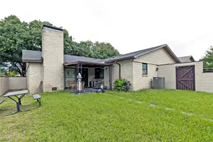 10826 Wallbrook Dr, Dallas, TX 75238 - Photo 24