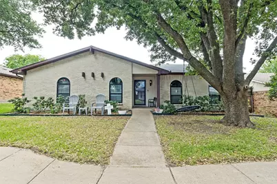 10826 Wallbrook Drive, Dallas, TX 75238 - Photo 2