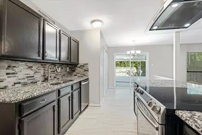 7217 Knight Drive, The Colony, TX 75056 - Photo 8