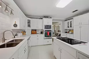 912 Wheeler Creek Dr, Gainesville, TX 76240 - Photo 14