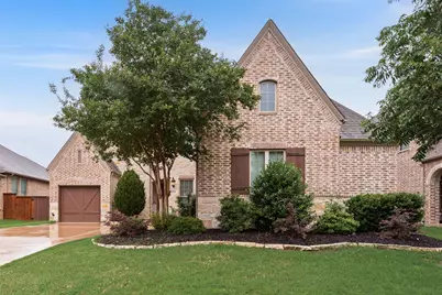 1025 W Bluff Way, Roanoke, TX 76262 - Photo 2