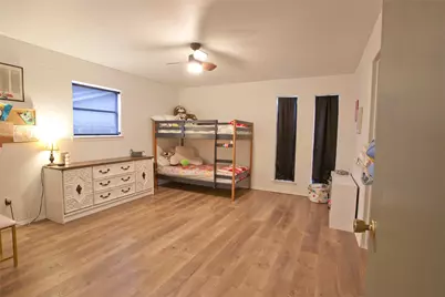 3905 Sundown Drive, Benbrook, TX 76116 - Photo 34