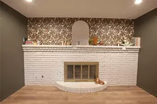 3905 Sundown Dr, Benbrook, TX 76116 - Photo 12