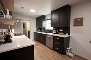 3905 Sundown Dr, Benbrook, TX 76116 - Photo 16