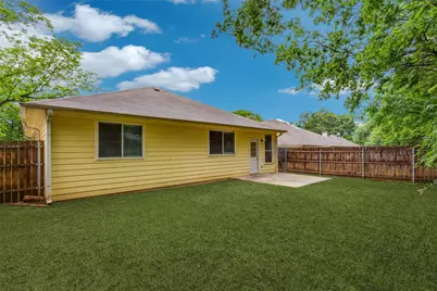 400 Stockard Street, Lake Dallas, TX 75065 - Photo 12