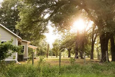 213 County Road 2320, Telephone, TX 75488 - Photo 28