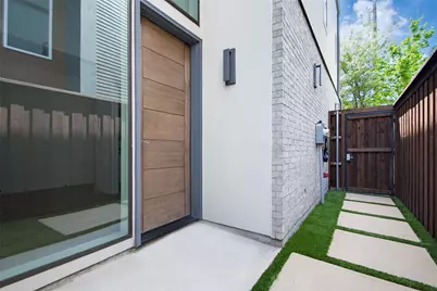 4719 Belmont Avenue, Dallas, TX 75204 - Photo 2