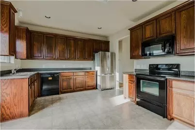 260 Flatwood Drive, Little Elm, TX 75068 - Photo 4