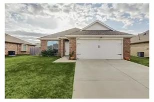 260 Flatwood Dr, Little Elm, TX 75068 - Photo 1