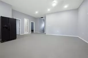 1330 Willowbrook St, Lancaster, TX 75134 - Photo 8