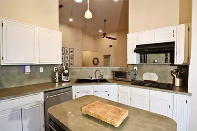 2222 Country Hollow Lane, Garland, TX 75040 - Photo 8
