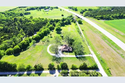 1542 W Reindeer, Lancaster, TX 75146 - Photo 26