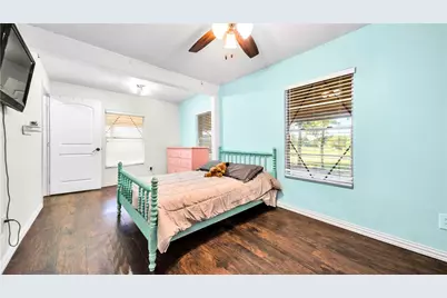 1542 W Reindeer, Lancaster, TX 75146 - Photo 12