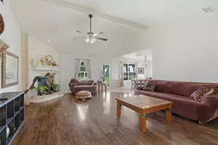 137 Judah Cir, Trenton, TX 75490 - Photo 8