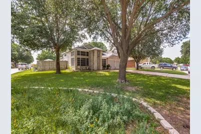 3335 Kelley Drive, Grand Prairie, TX 75052 - Photo 1