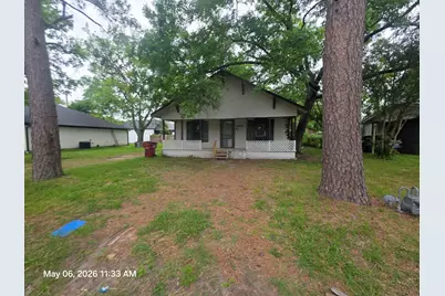 1903 N Main Street, Bonham, TX 75418 - Photo 2