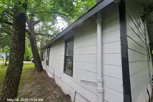 1903 N Main St, Bonham, TX 75418 - Photo 4
