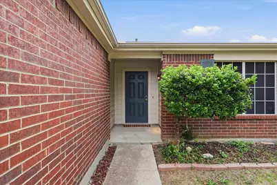 2457 Eagle Mountain Drive, Little Elm, TX 75068 - Photo 4