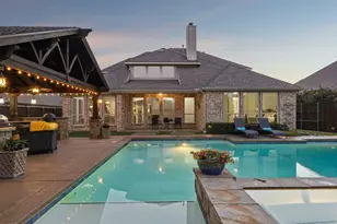6208 Prairie Hill Ln, Flower Mound, TX 75028 - Photo 2