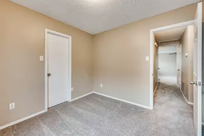 7940 Hidden Brook Drive, Fort Worth, TX 76120 - Photo 18