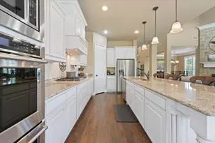 10028 Broiles Ln, Fort Worth, TX 76244 - Photo 8