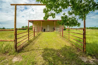3677 County Road 4424, Commerce, TX 75428 - Photo 32