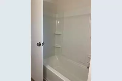 1505 W Pearl Street #15, Granbury, TX 76048 - Photo 6
