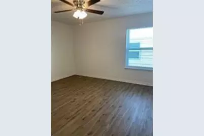 1505 W Pearl Street #15, Granbury, TX 76048 - Photo 8
