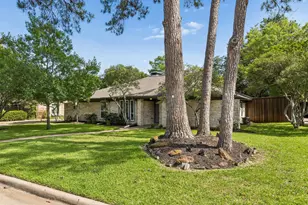 106 Seminole Dr, Trophy Club, TX 76262 - Photo 2