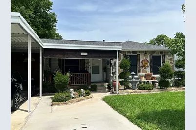 501 E Holley Street, Mesquite, TX 75149 - Photo 1