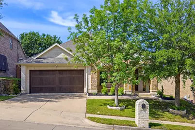 7332 Brightwater Road, Fort Worth, TX 76132 - Photo 2
