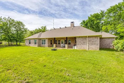 739 County Road 3696, Springtown, TX 76082 - Photo 34