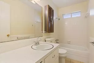 708 Wedgewood Dr, Woodway, TX 76712 - Photo 26