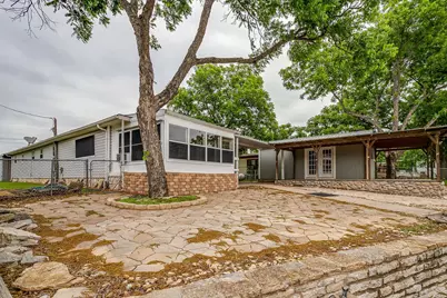 4006 Lands End Court, Granbury, TX 76048 - Photo 40