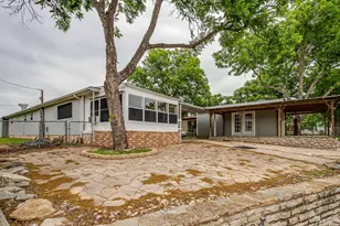 4006 Lands End Ct, Granbury, TX 76048 - Photo 40