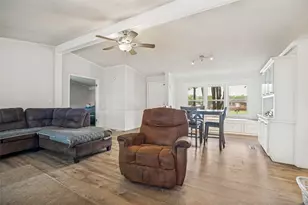 301 Darrell Rd, Roanoke, TX 76262 - Photo 6