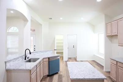 8509 Chalton Drive, Plano, TX 75024 - Photo 36