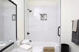 8509 Chalton Dr, Plano, TX 75024 - Photo 16