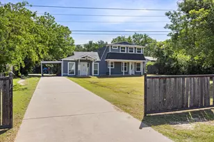 405 Granbury Ct, Granbury, TX 76049 - Photo 32