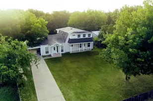 405 Granbury Ct, Granbury, TX 76049 - Photo 1