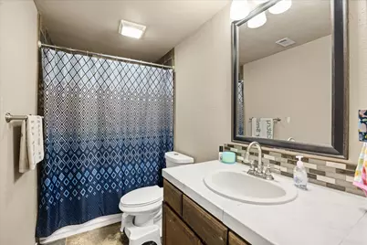 405 Granbury Court, Granbury, TX 76049 - Photo 16