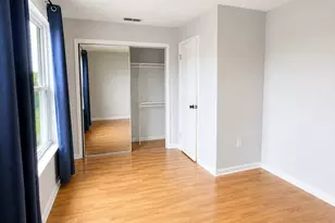 323 Towne House Ln, Richardson, TX 75081 - Photo 2