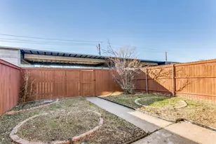 323 Towne House Ln, Richardson, TX 75081 - Photo 8