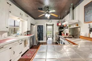 1101 S 37th St, Corsicana, TX 75110 - Photo 10
