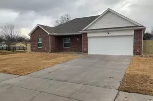 1707 Wright St, Greenville, TX 75401 - Photo 16