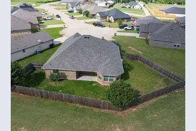 800 Acadia Court, Tolar, TX 76476 - Photo 30