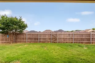 800 Acadia Ct, Tolar, TX 76476 - Photo 32