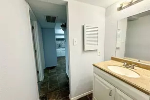 9801 Walnut St, Dallas, TX 75243 - Photo 16